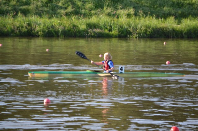 femkeindeserieopde500m.jpg