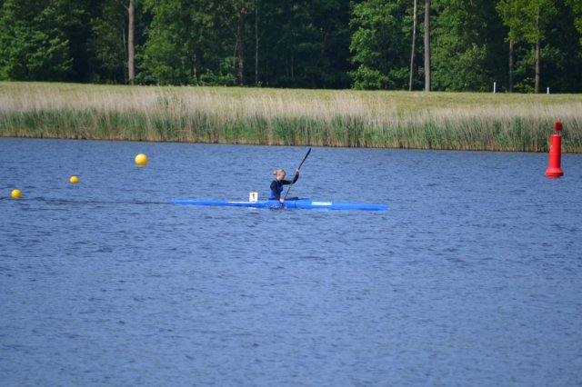 ilonawasintussenbezigaanhaar500m.jpg